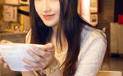 汤唯潘婷广告背景